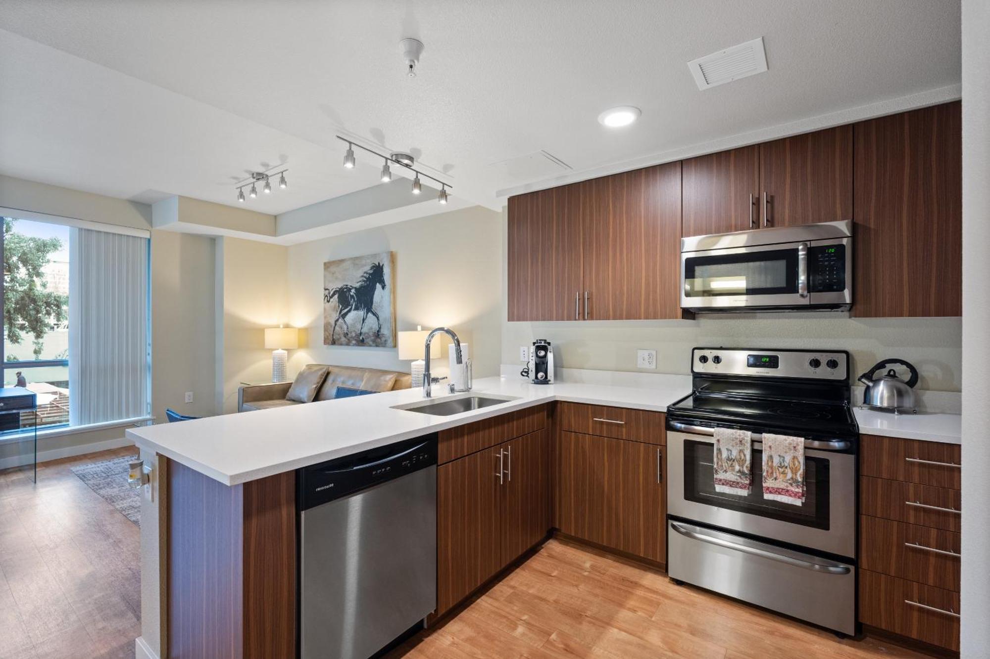 Global Luxury Suites San Jose Downtown Екстер'єр фото