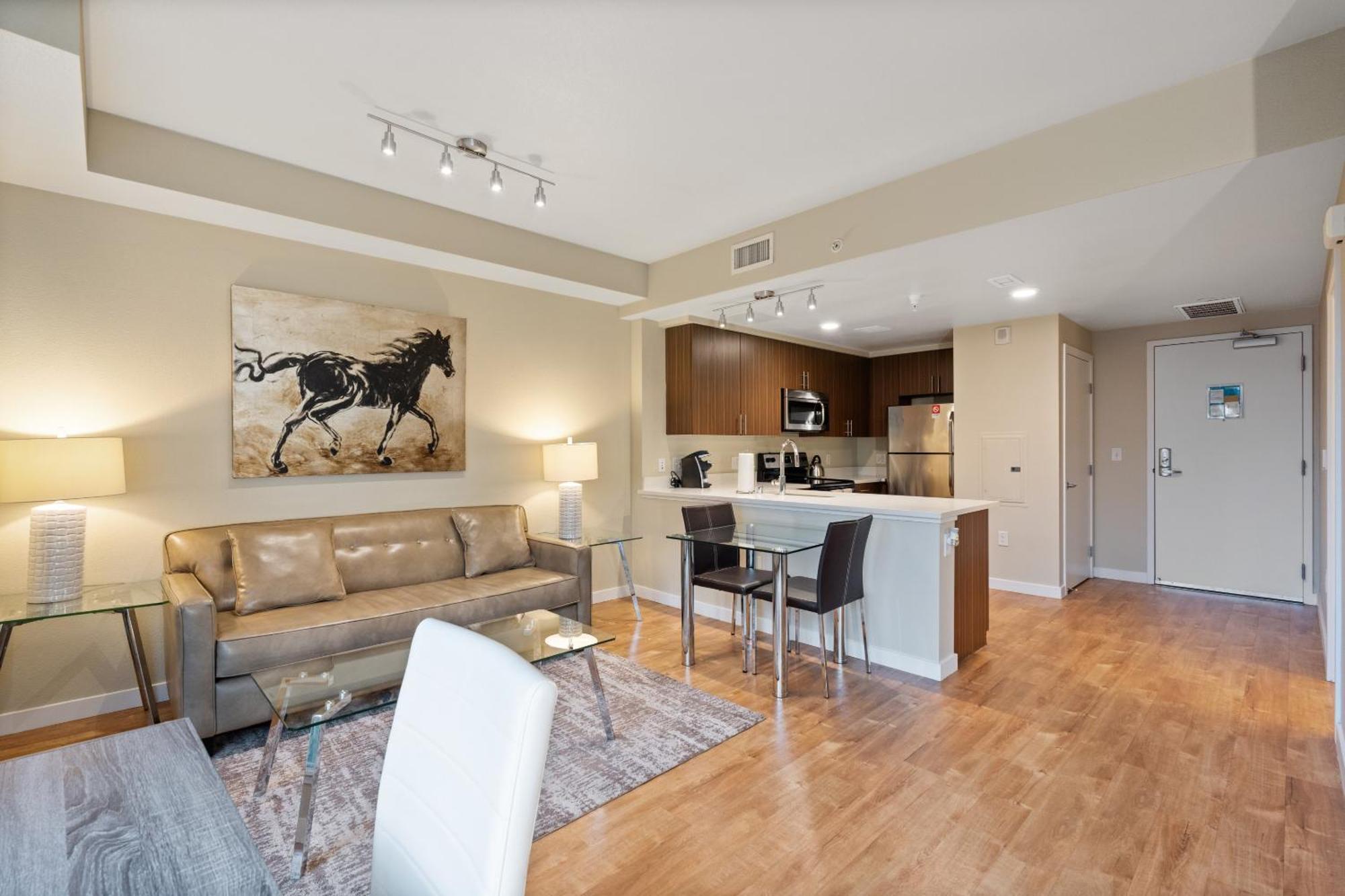 Global Luxury Suites San Jose Downtown Екстер'єр фото
