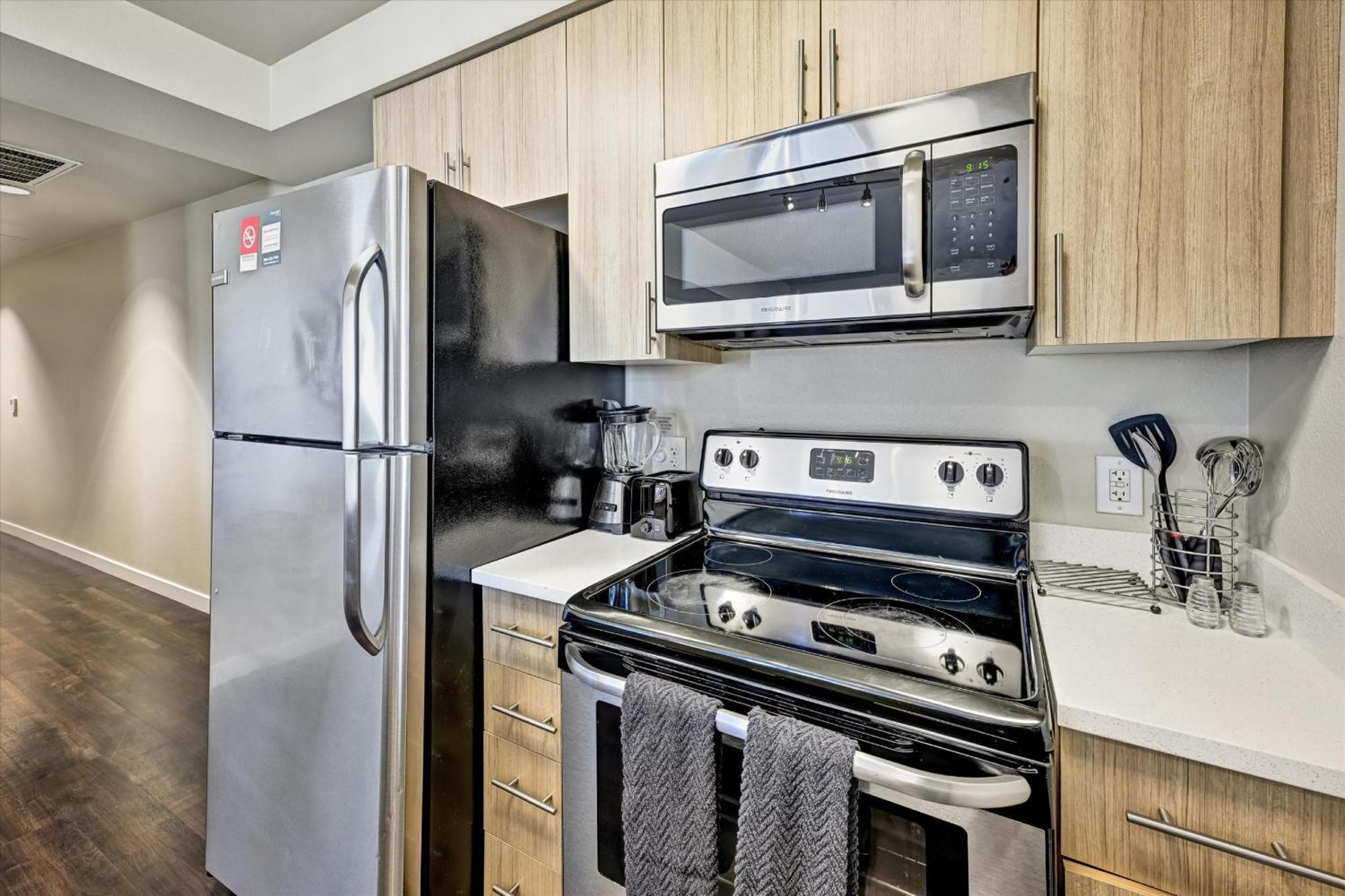 Global Luxury Suites San Jose Downtown Номер фото